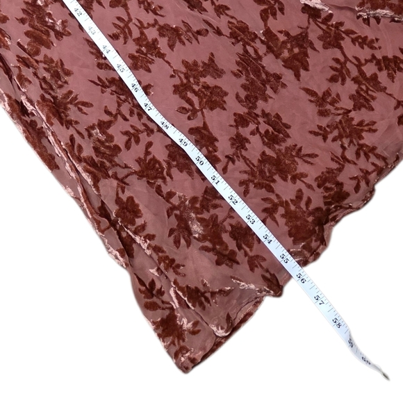 JENNY YOO RORY VELVET DRESS ENGLISH ROSE 2 - Picture 9 of 15